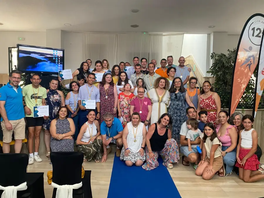 Club Deportivo 12t ceremonia de cierre de temporada Club Deportivo 12t ceremonia de cierre de temporada